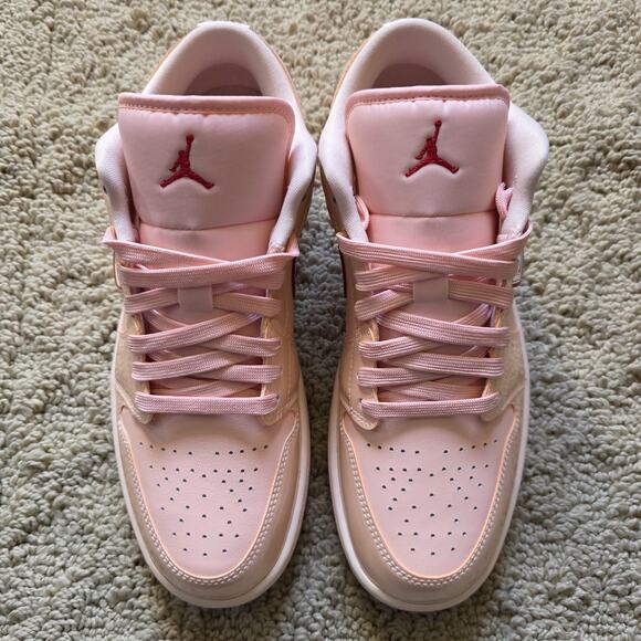 Wmns Air Jordan 1 SE Low Patent Valentine's Day Brand New Sz 10 - Picture 4 of 10